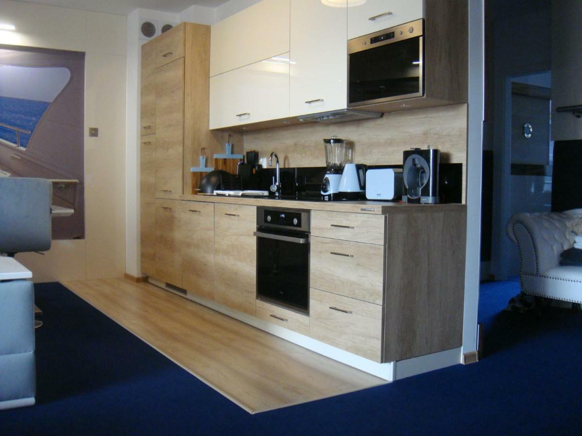 Luxury Apartament B 203 Polanki Park Basen&Spa 코워브제크 외부 사진